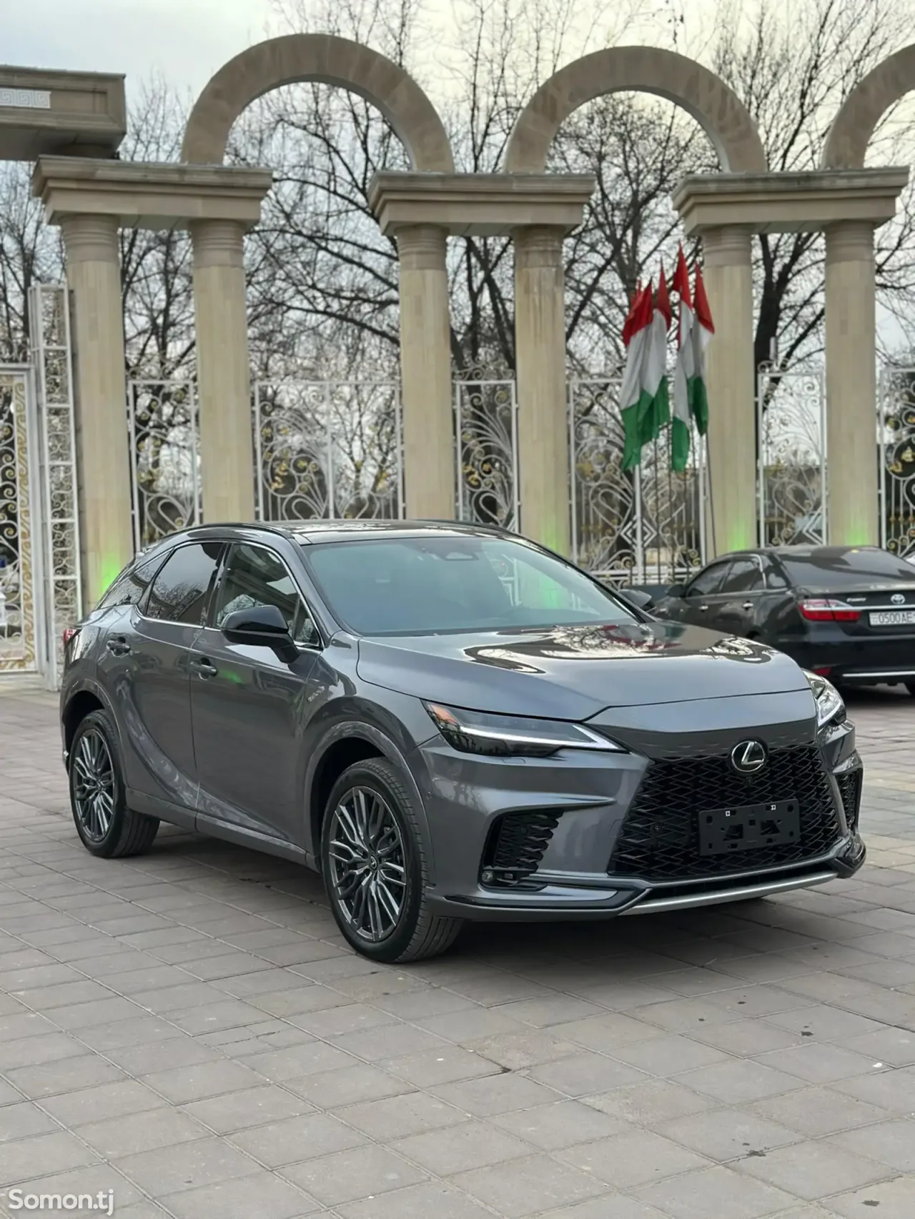 Lexus RX series 2023 · 2.4 AT