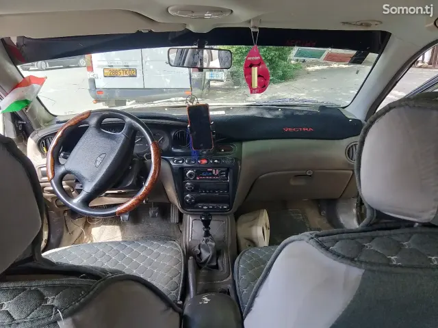 Daewoo Leganza 1997 · 1.8 MT