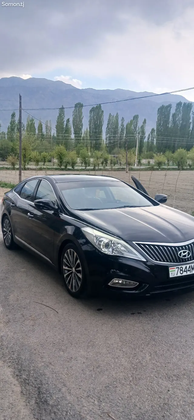 Hyundai Grandeur 2014 · 2.4 AT