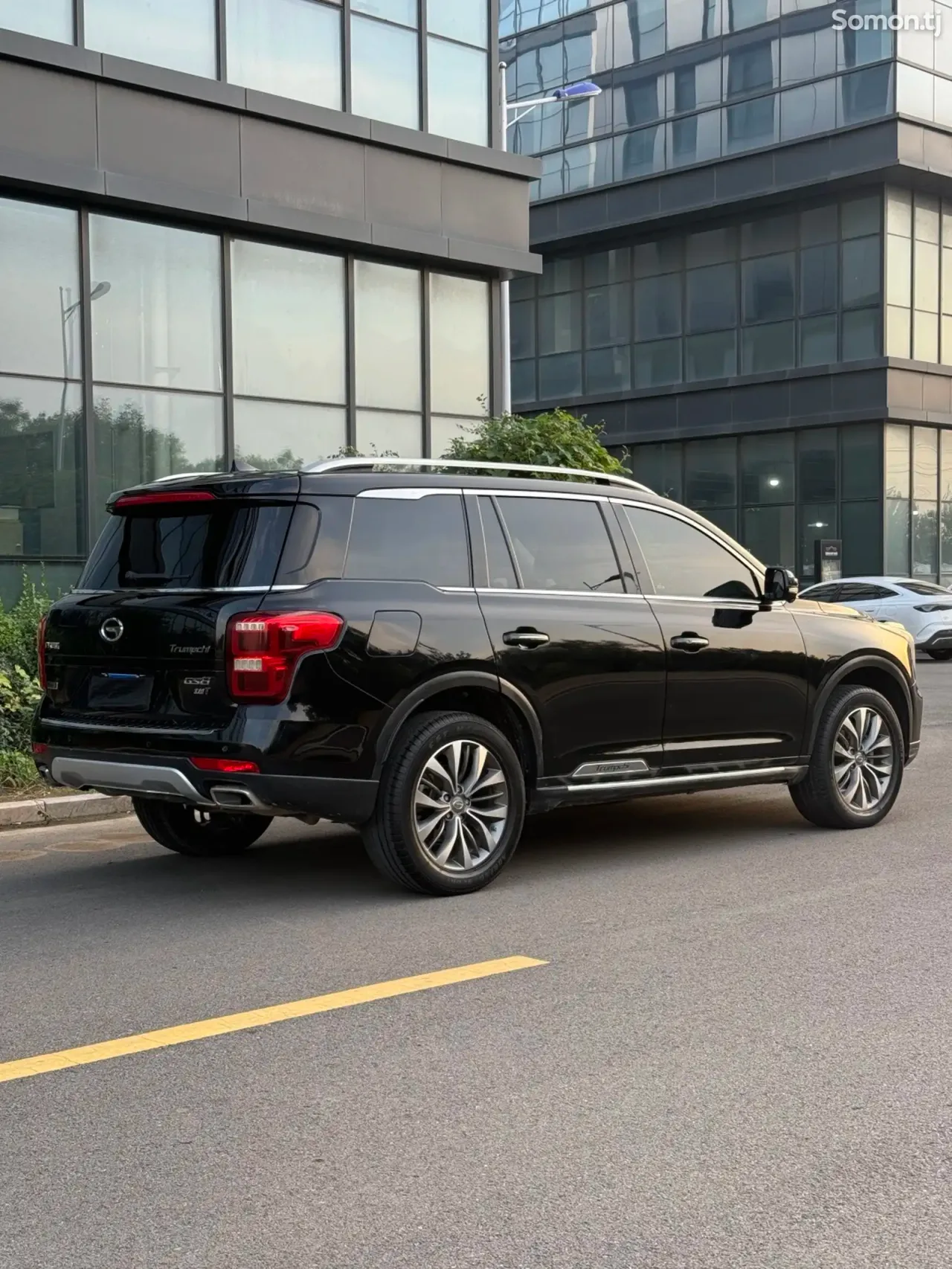GAC Trumpchi GS8 2017 · 2.0 AT