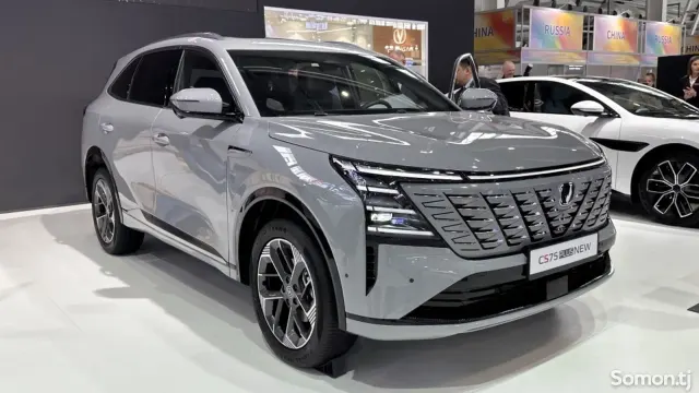 Changan CS 75 Plus 2025 · AT