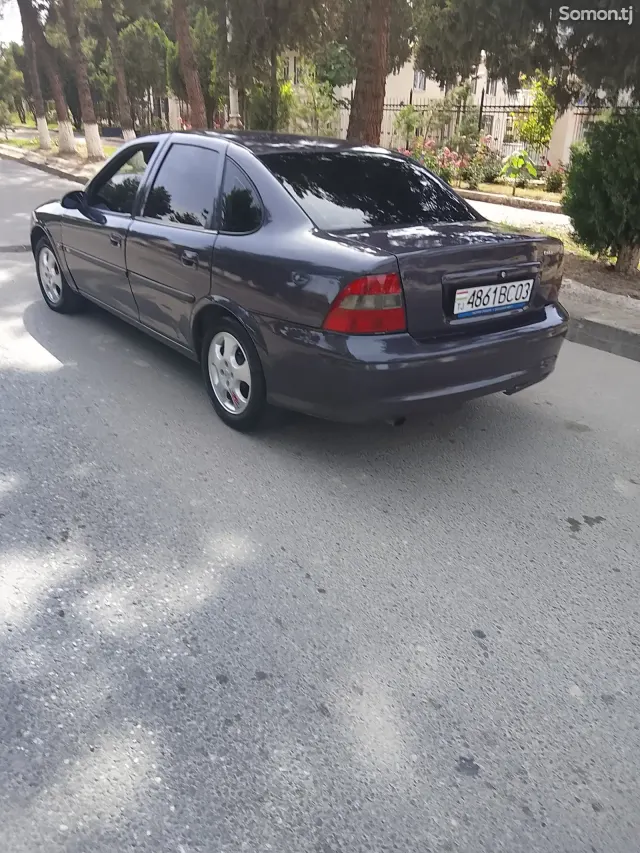 Opel Vectra B 1998 · MT