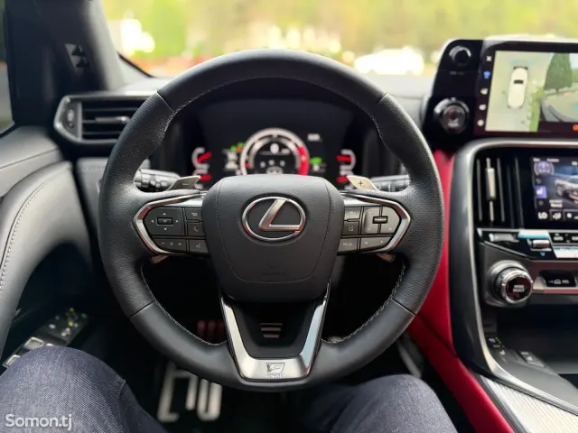 Lexus LX series 2025 · 3.3 AT