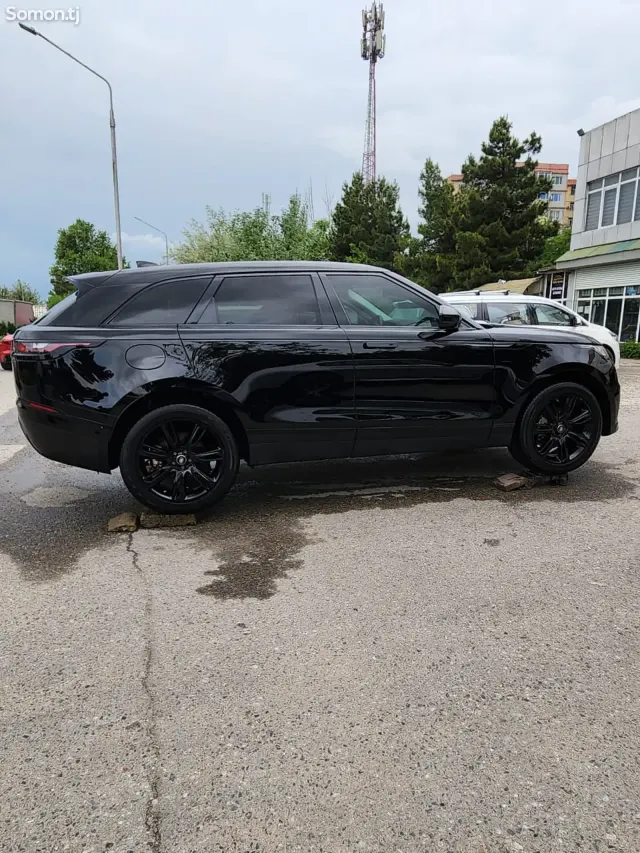 Land Rover Range Rover Velar 2020 · 2.5 AT