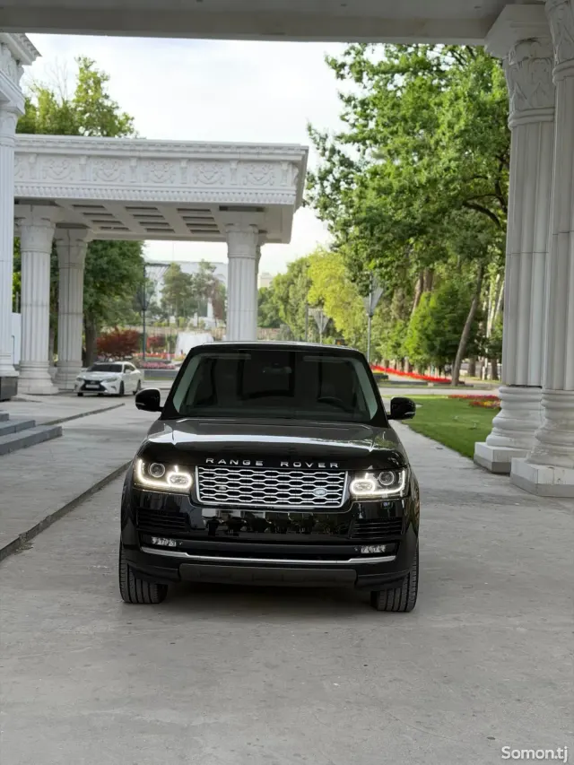 Land Rover Vogue 2014 · 4.4 AT