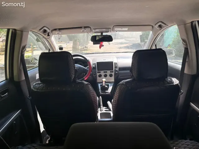 Toyota Corolla Verso 2006 · 1.8 MT