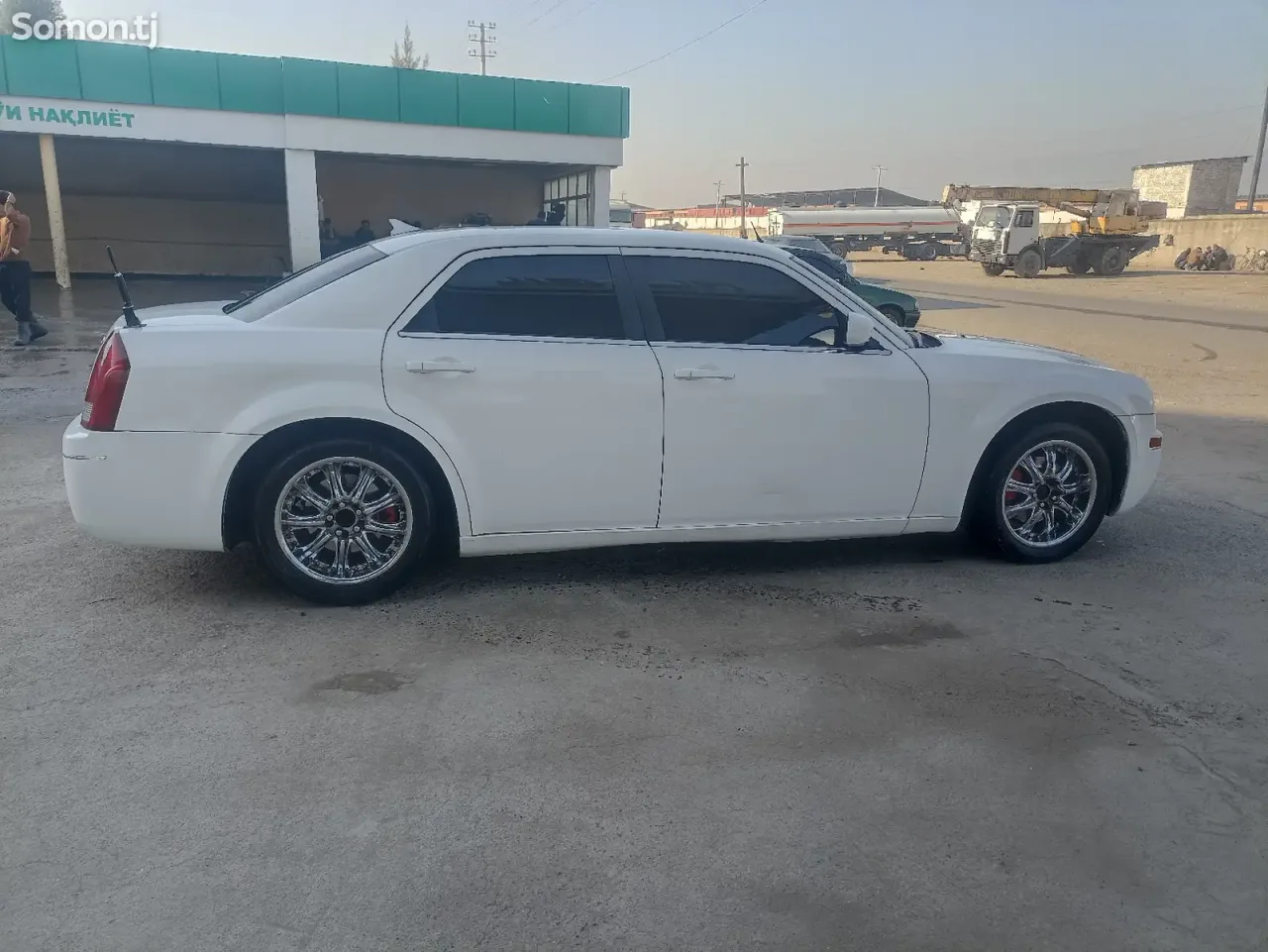 Chrysler 300 M 2006 · 2.7 AT