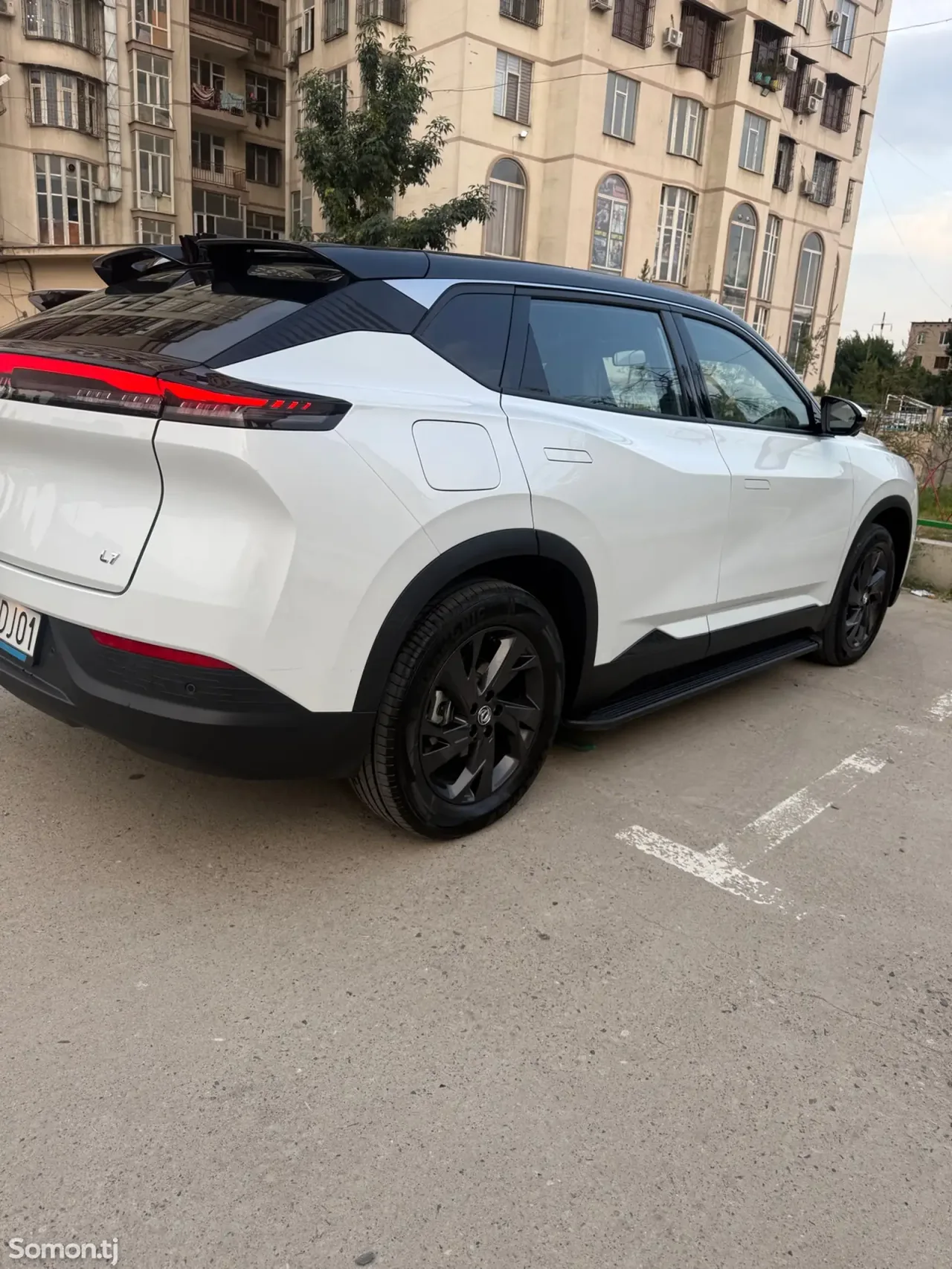 Dongfeng L7 2025 · AT