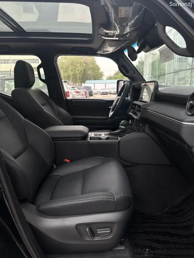 Toyota Land Cruiser Prado 2026 · 2.4 AT