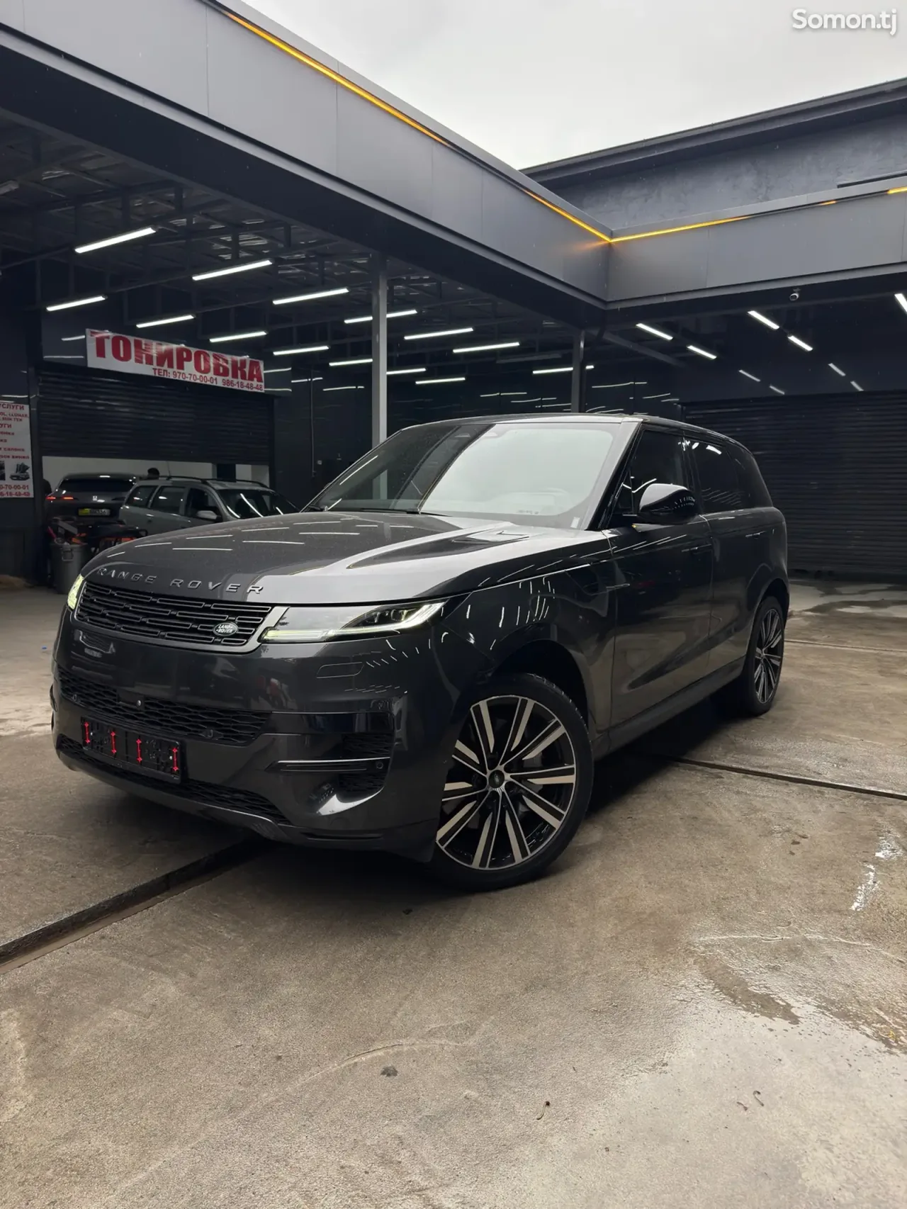 Land Rover Range Rover Sport 2024 · 3.0 AT