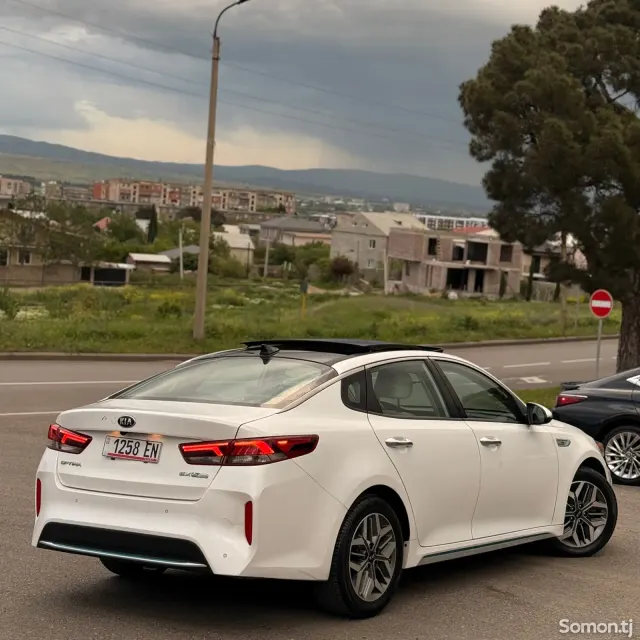 Kia Optima 2020 · 2.0 AT