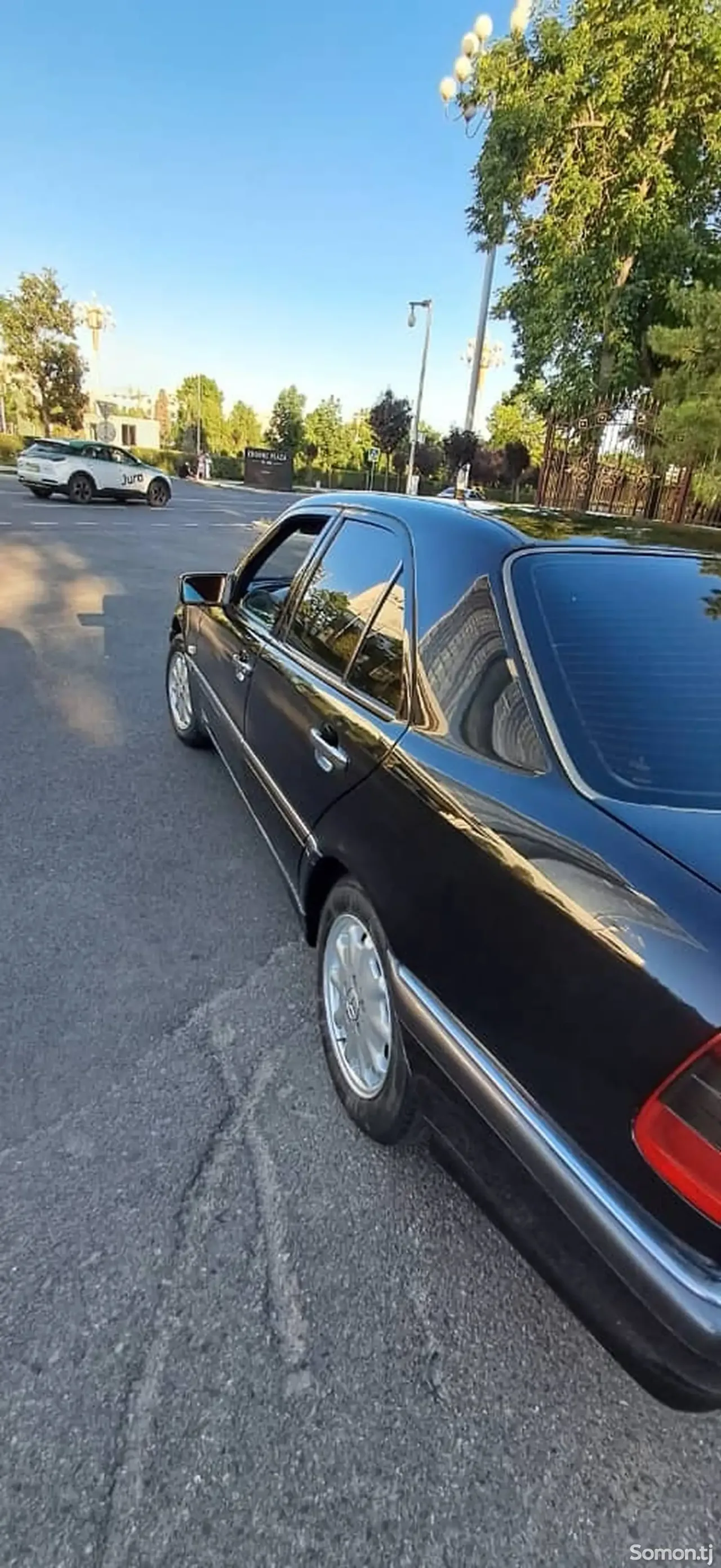 Mercedes-Benz C class 2000 · 2.0 AT