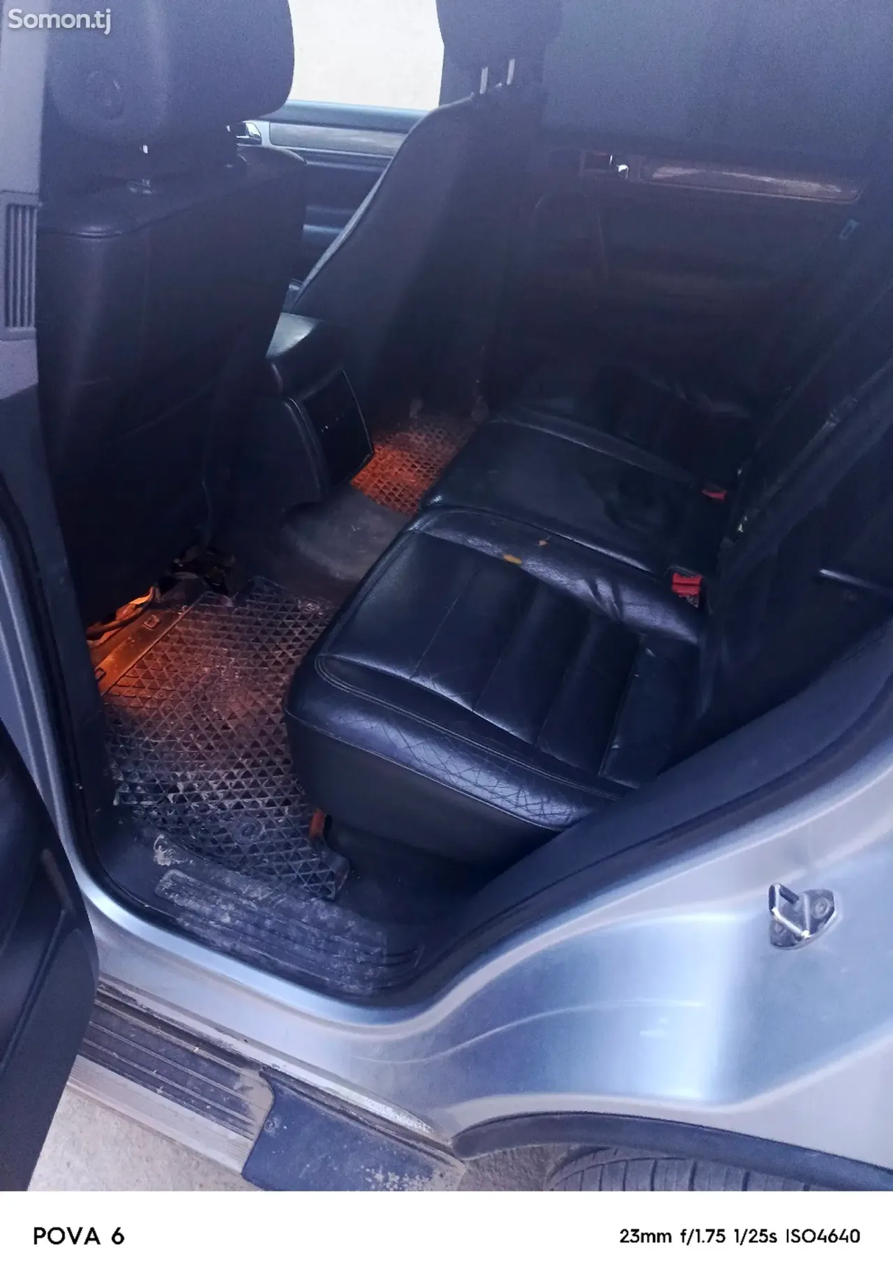 Volkswagen Touareg 2006 · 2.2 AT