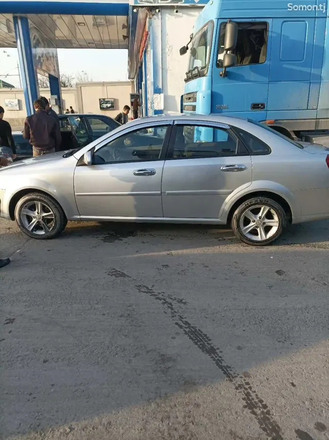 Chevrolet Lacetti 2007 · 1.8 MT