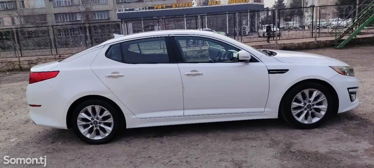 Kia Optima 2015 · 2.4 AT
