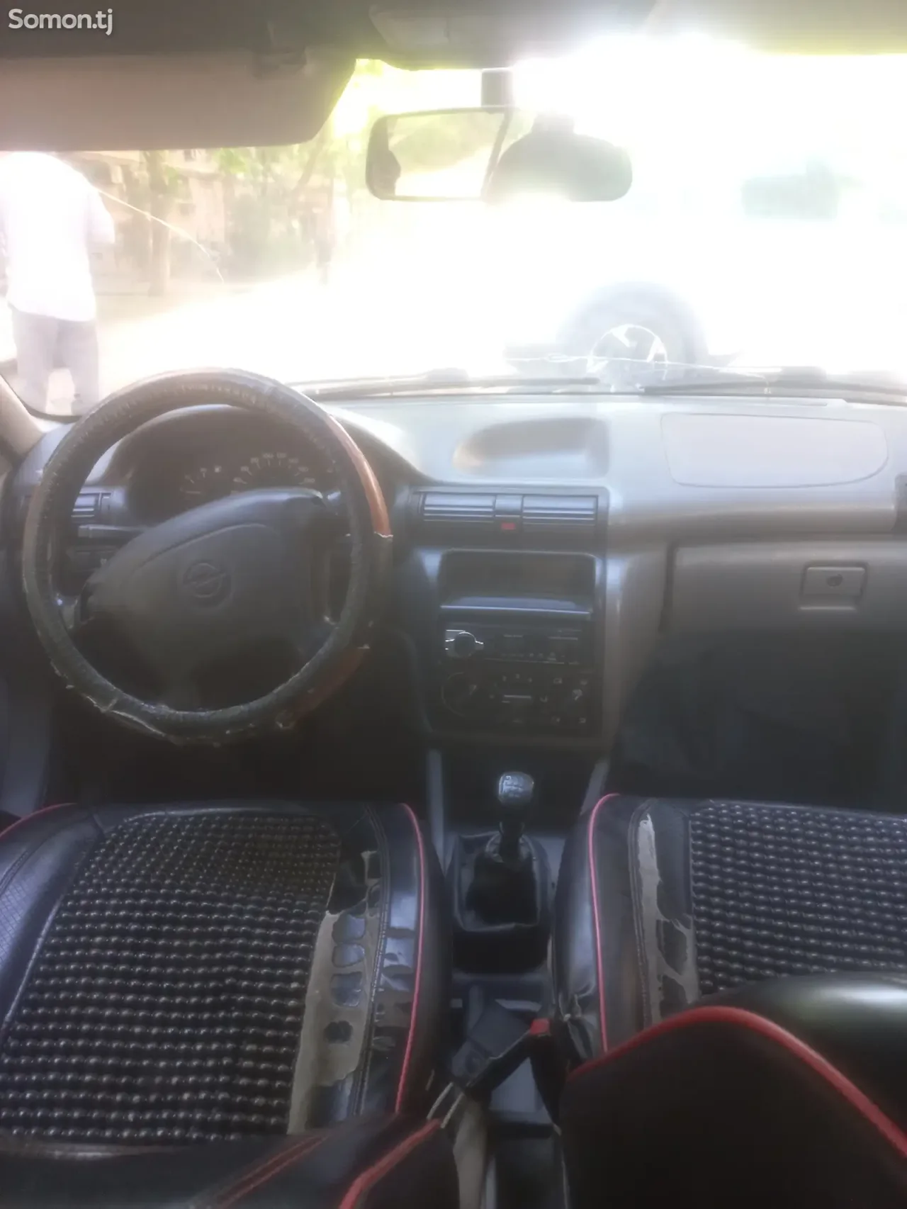 Opel Astra F 1995 · 1.6 MT