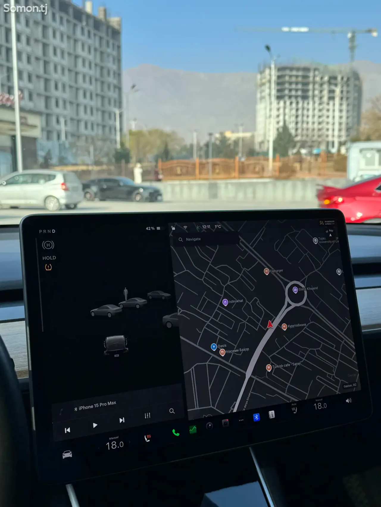 Tesla Model Y 2020 · AT