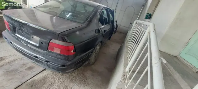 BMW 5 series 2001 · 2.5 AT