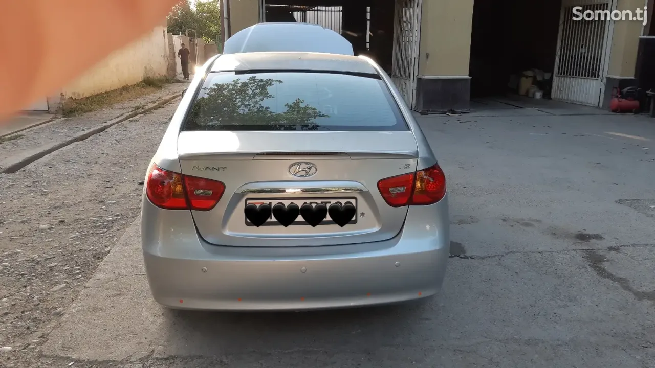 Hyundai Avante 2007 · 1.6 AT