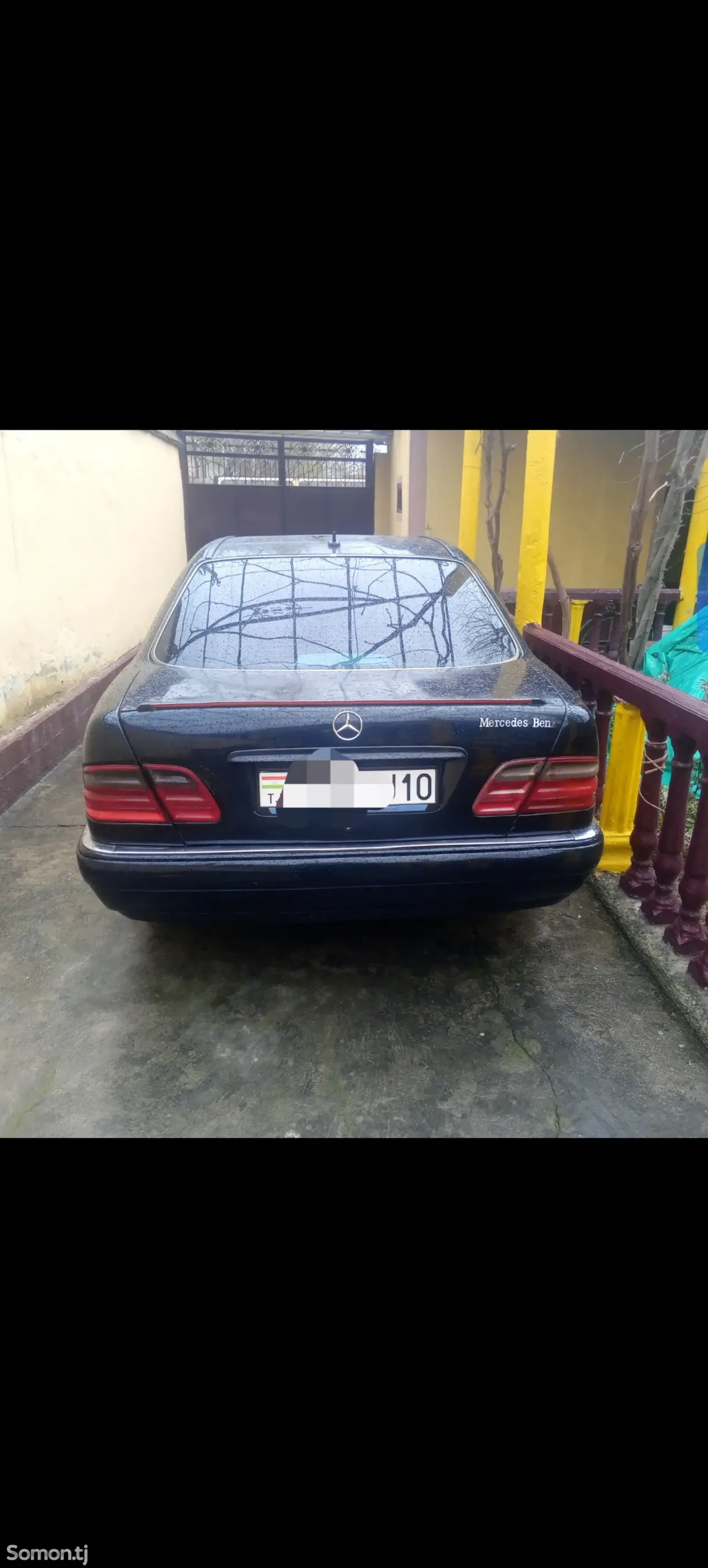 Mercedes-Benz E class 1997 · 2.3 AT