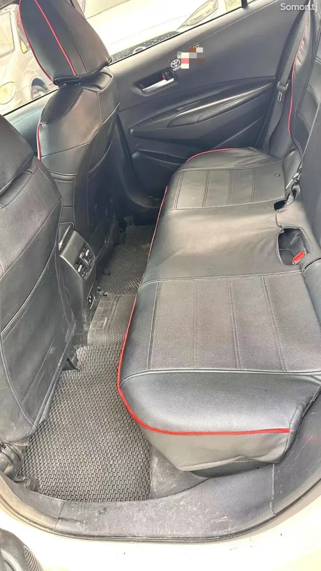 Toyota Corolla 2019 · 1.8 AT