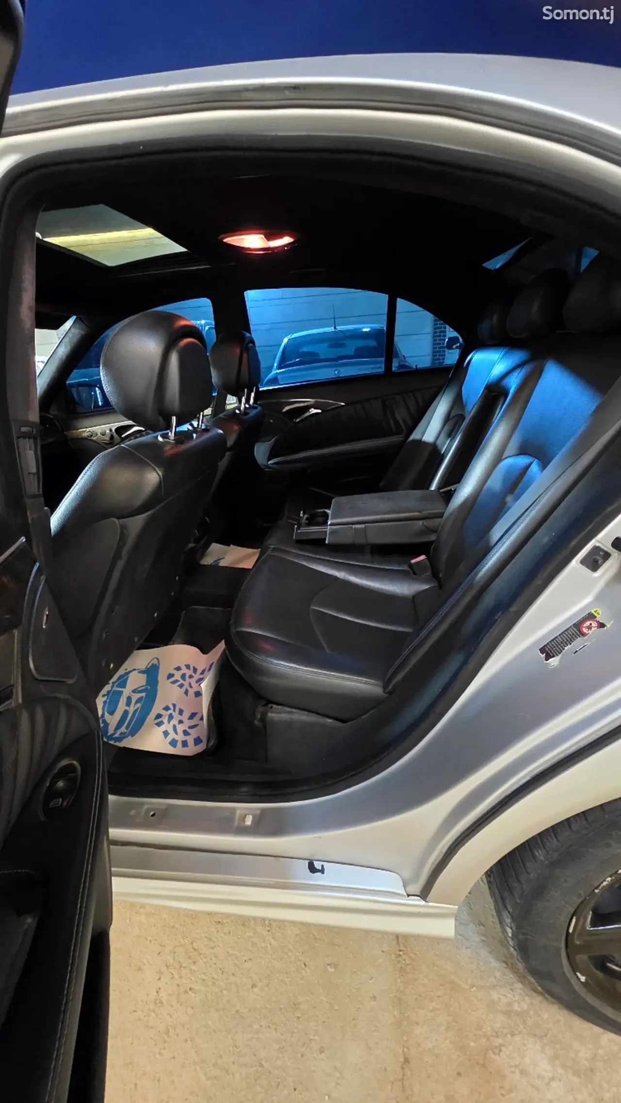 Mercedes-Benz E class 2007 · 3.5 AT