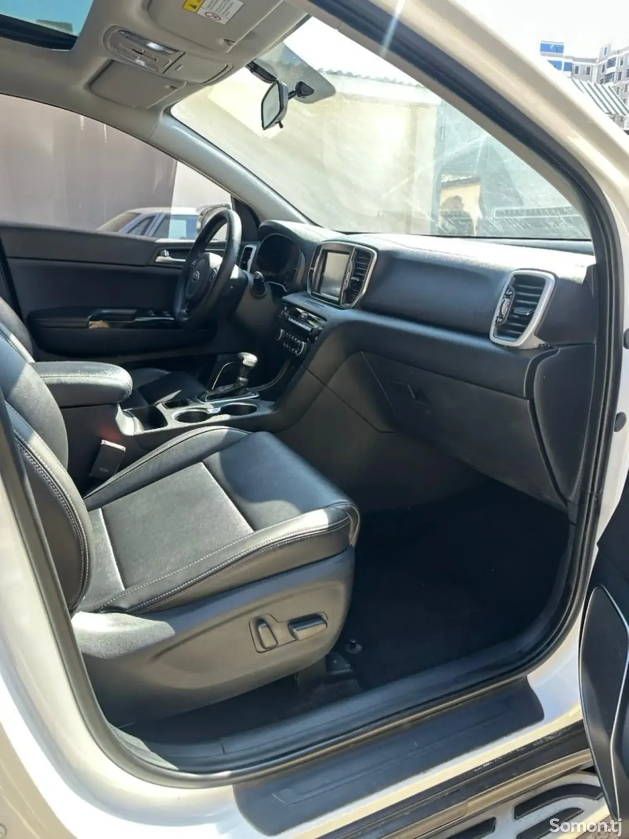 Kia Sportage 2016 · 1.6 AT