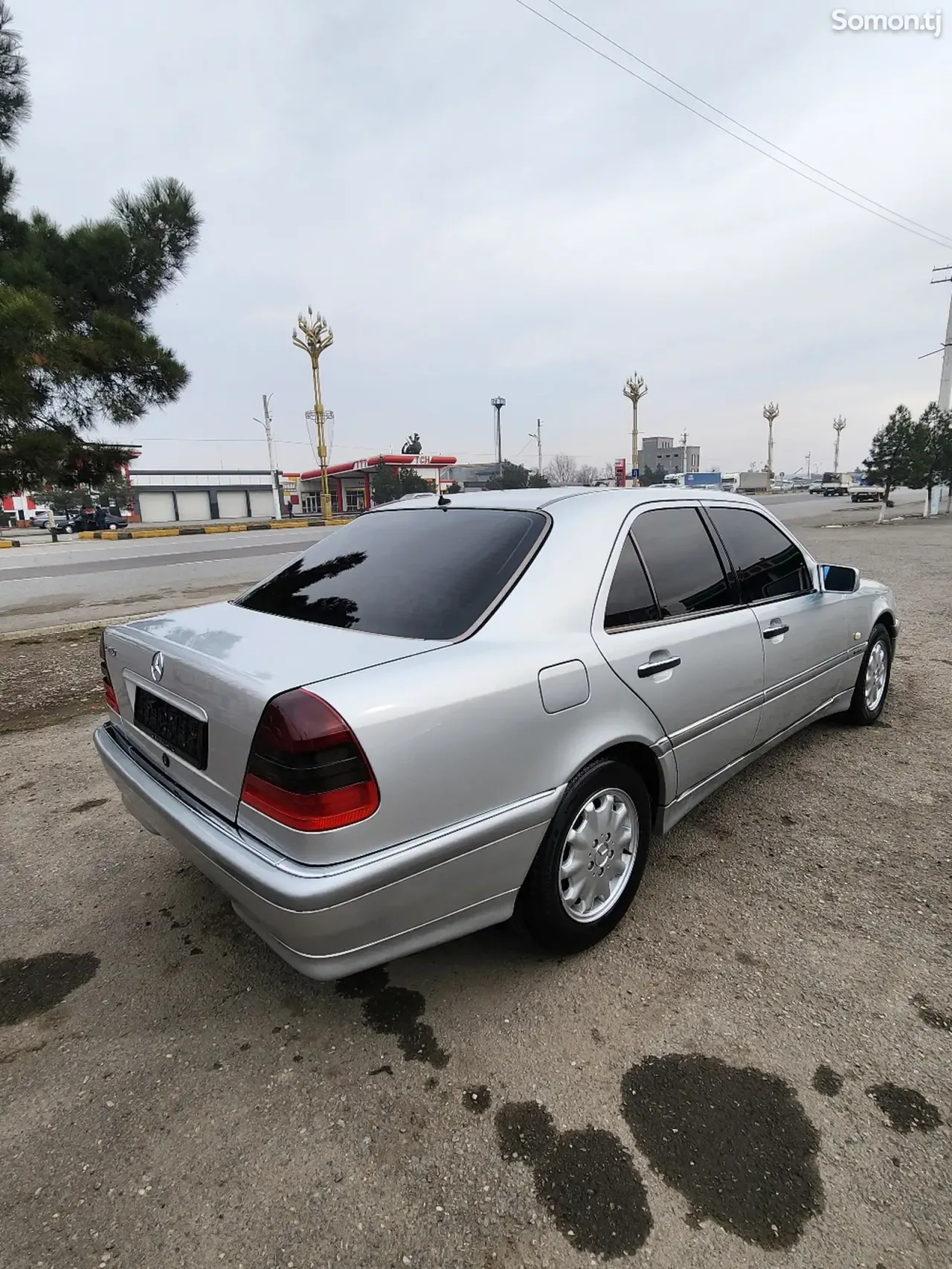 Mercedes-Benz C class 1999 · 2.4 AT