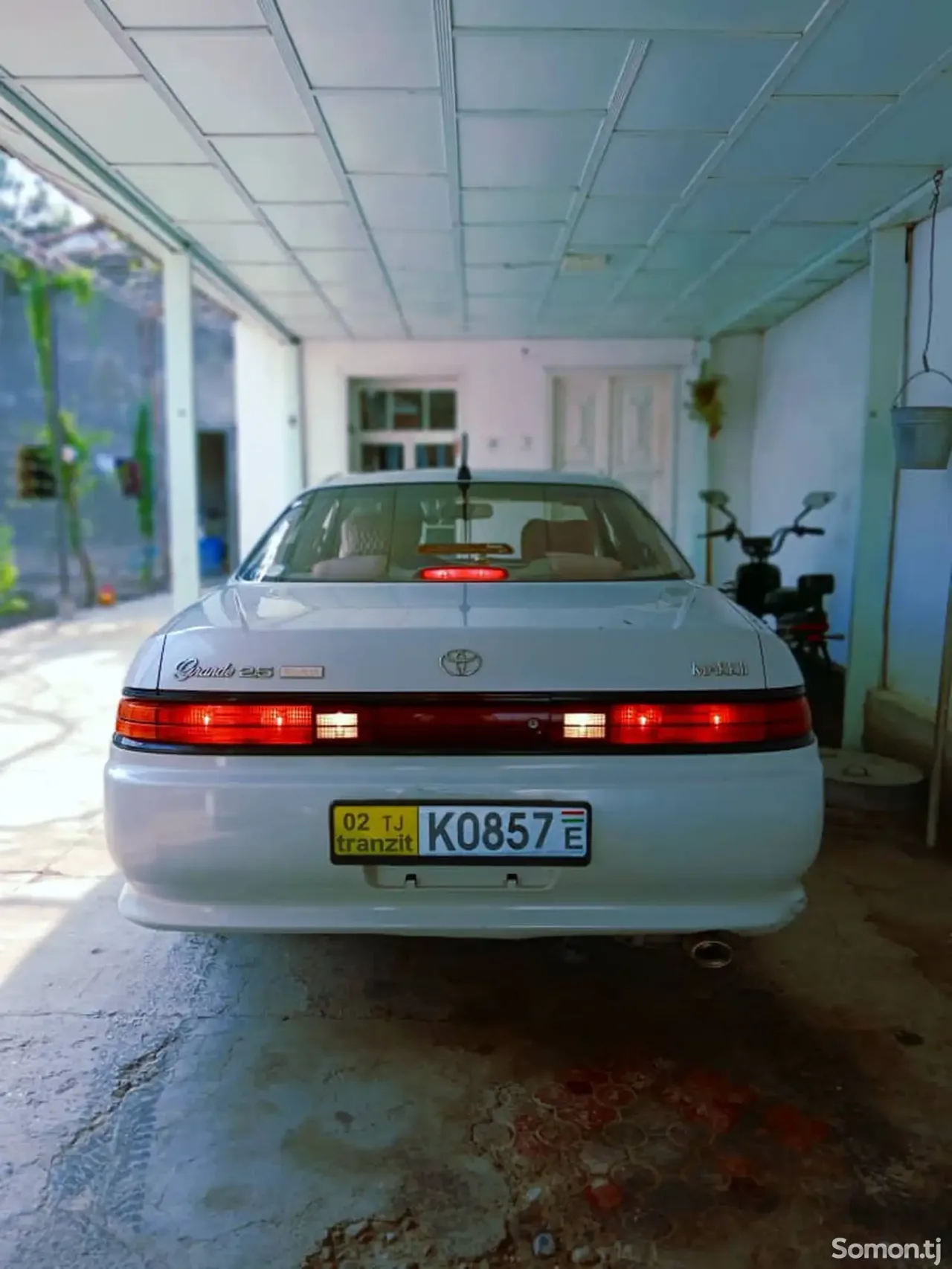 Toyota Mark II 1995 · 2.5 AT