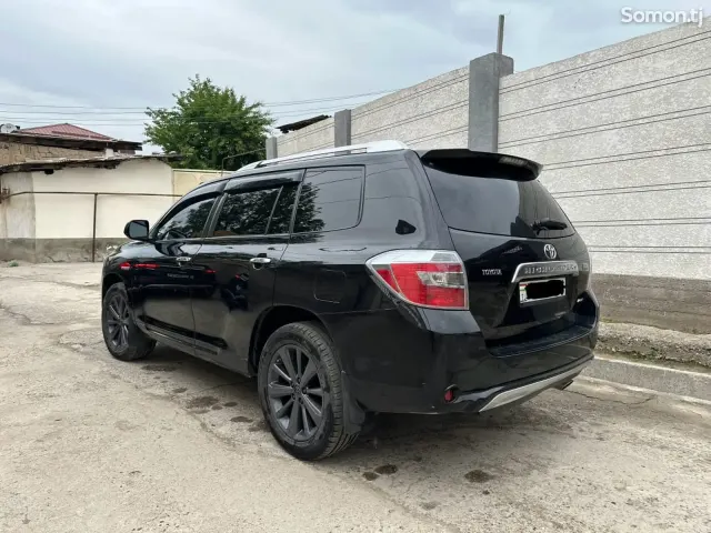 Toyota Highlander 2008 · 2.5 AT