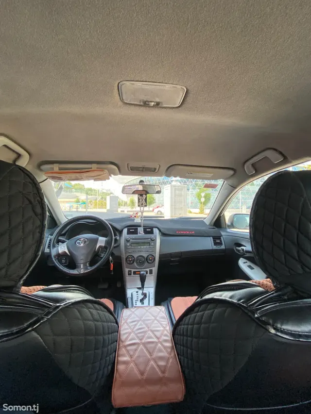Toyota Corolla 2010 · 1.8 AT