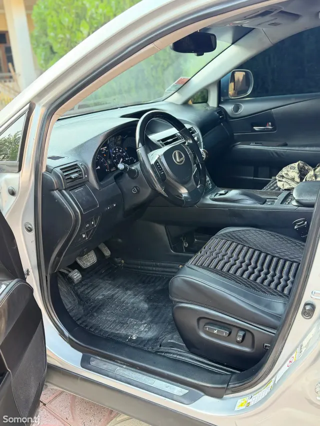 Lexus RX series 2013 · 3.5 AT