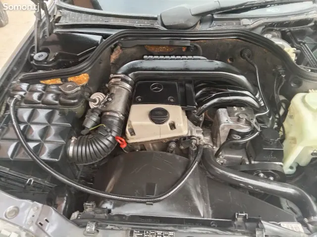 Mercedes-Benz C class 1997 · 2.2 AT