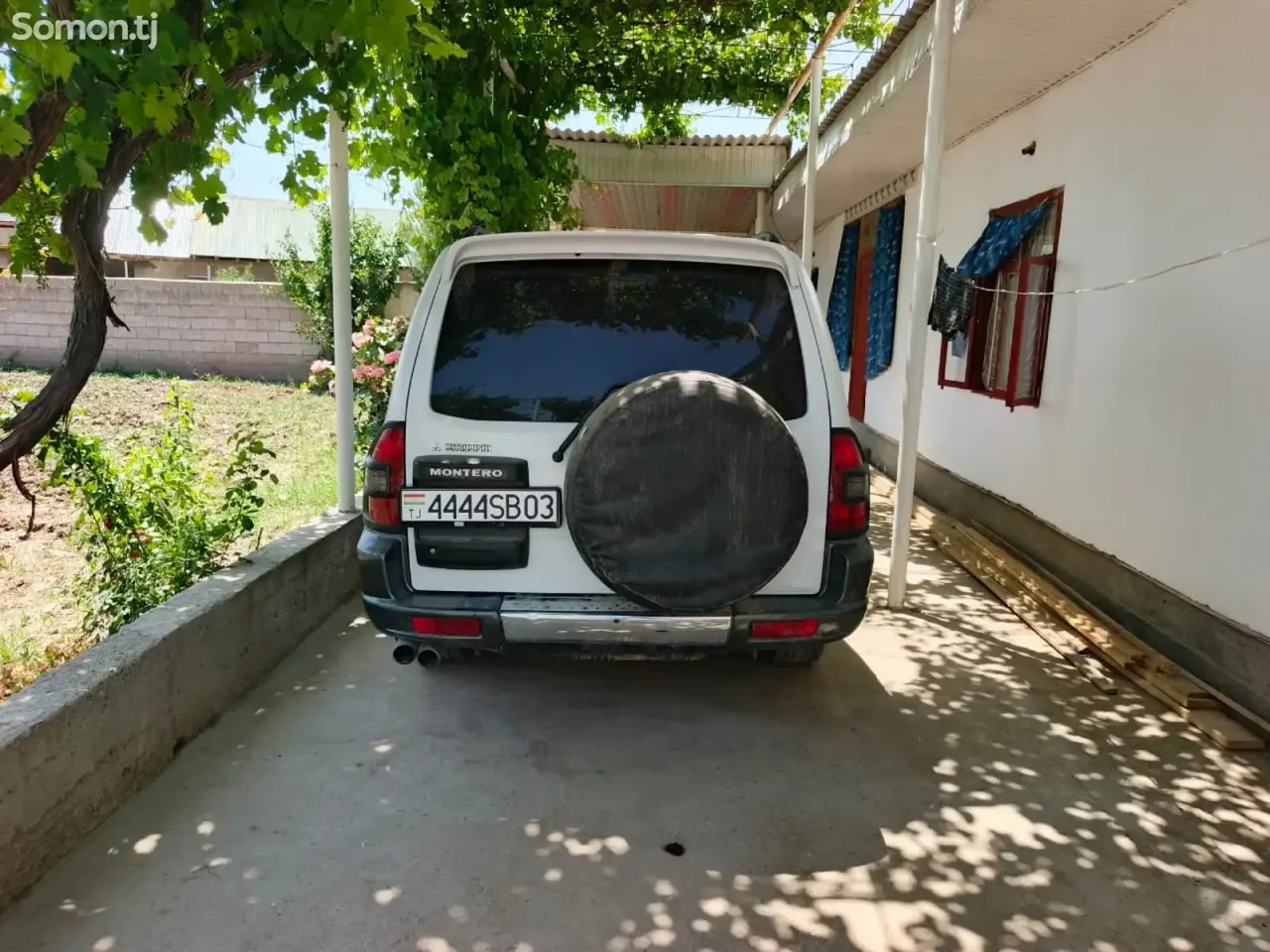 Mitsubishi Montero 2002 · 3.0 AT