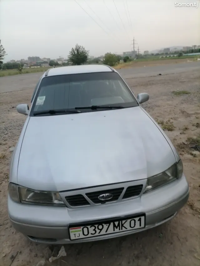 Daewoo Nexia 1995 · 1.6 MT