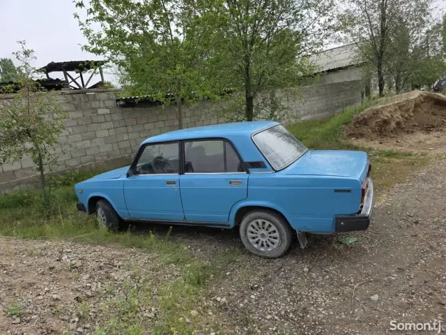 Lada (ВАЗ) 2107 1986 · 1.5 MT