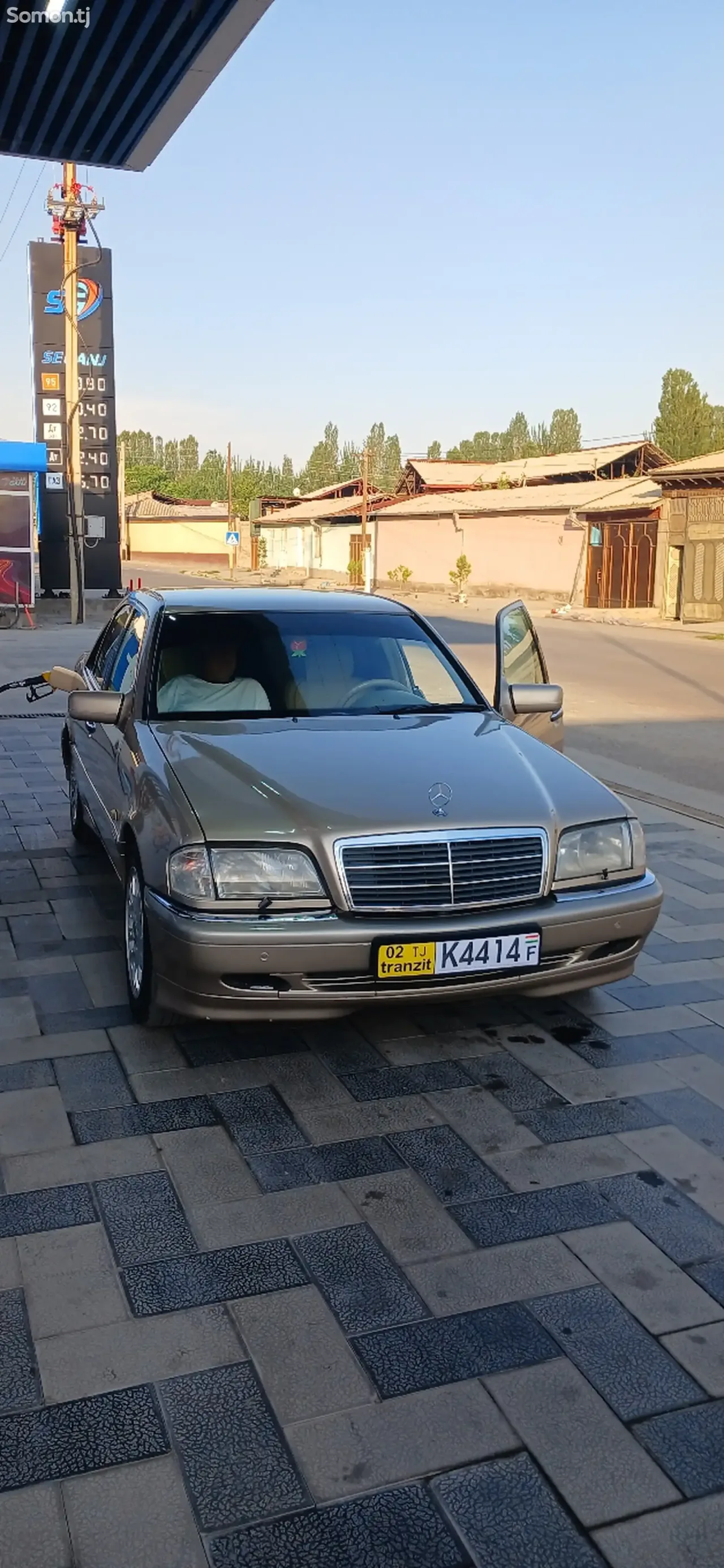 Mercedes-Benz C class 2000 · 2.8 AT