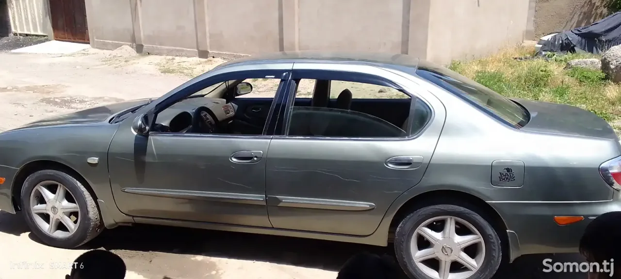 Nissan Maxima 2001 · 3.0 MT