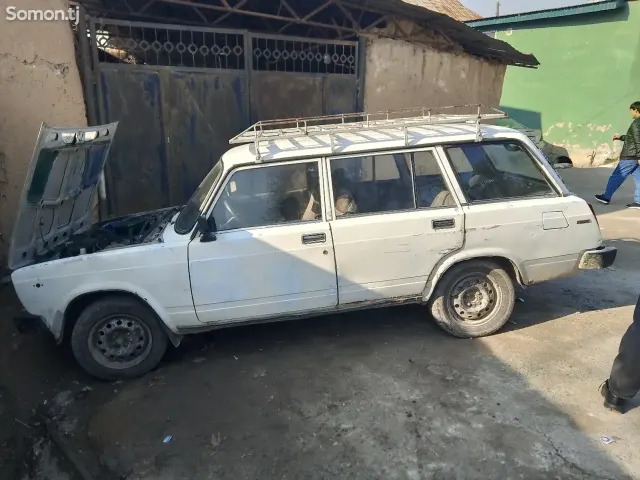 Lada (ВАЗ) 2104 1986 · 1.5 MT