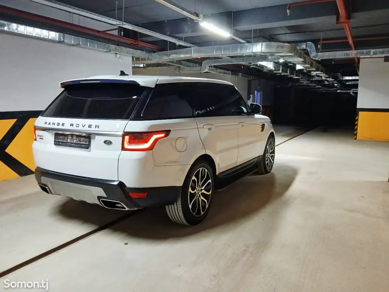 Land Rover Range Rover Sport 2016 · 3.0 AT
