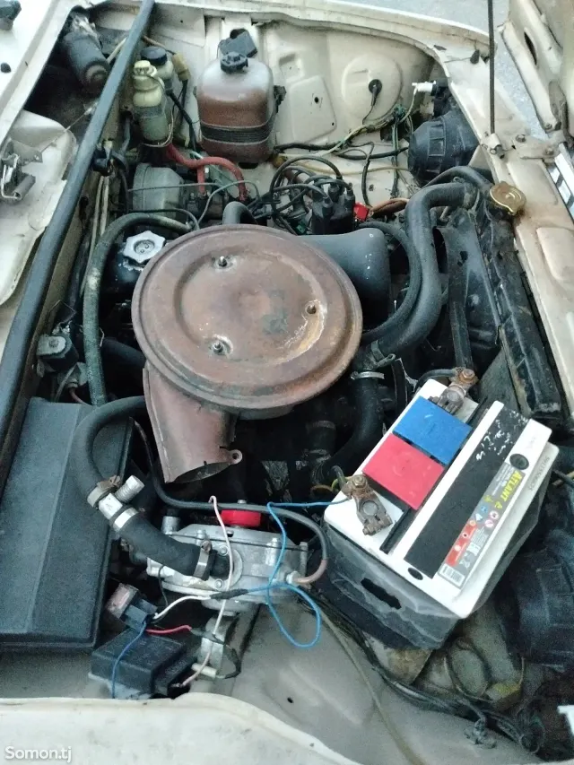 Lada (ВАЗ) 2107 1995 · 1.3 MT