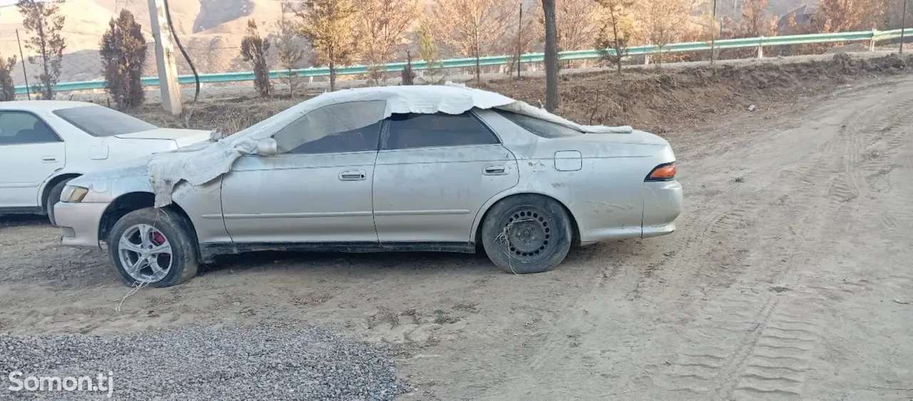 Toyota Mark II 1994 · 2.5 AT