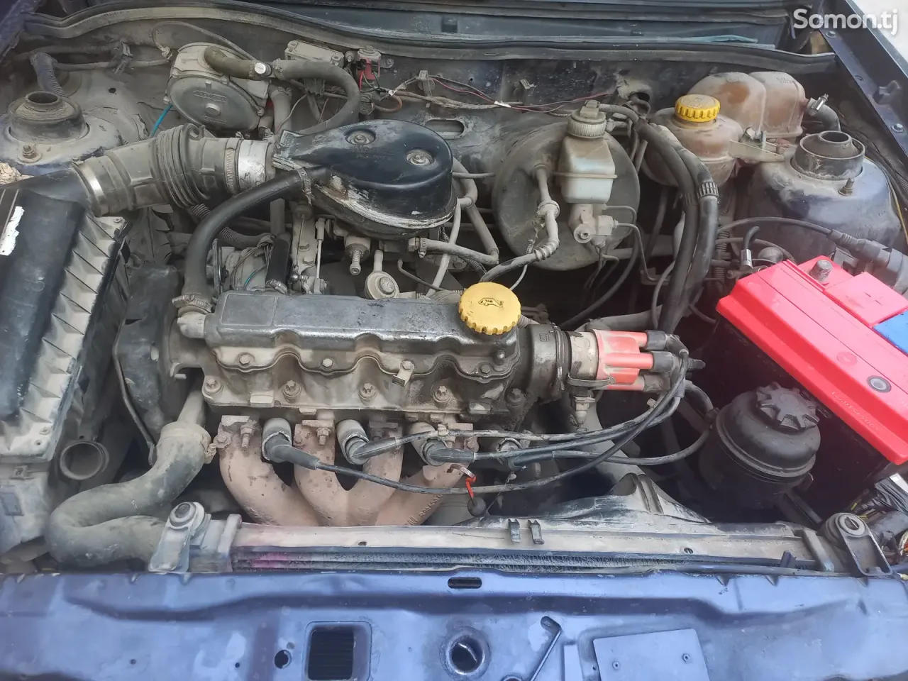 Opel Astra F 1992 · 1.6 MT