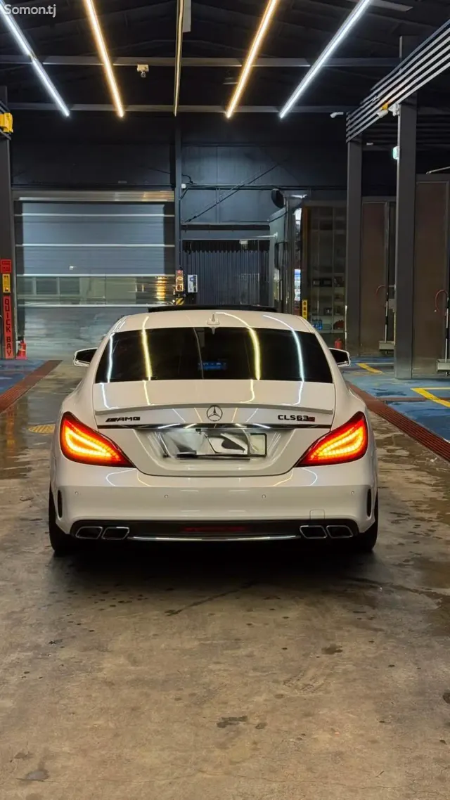 Mercedes-Benz CLS class 2015 · 2.2 AT