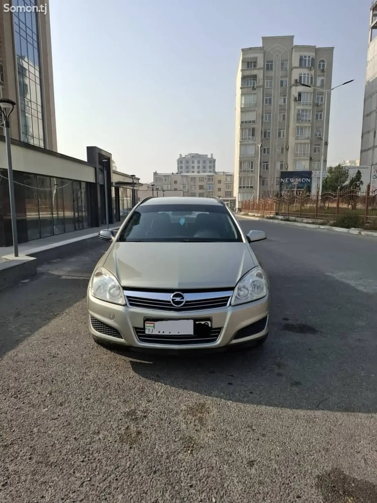 Opel Astra H 2008 · 1.8 MT