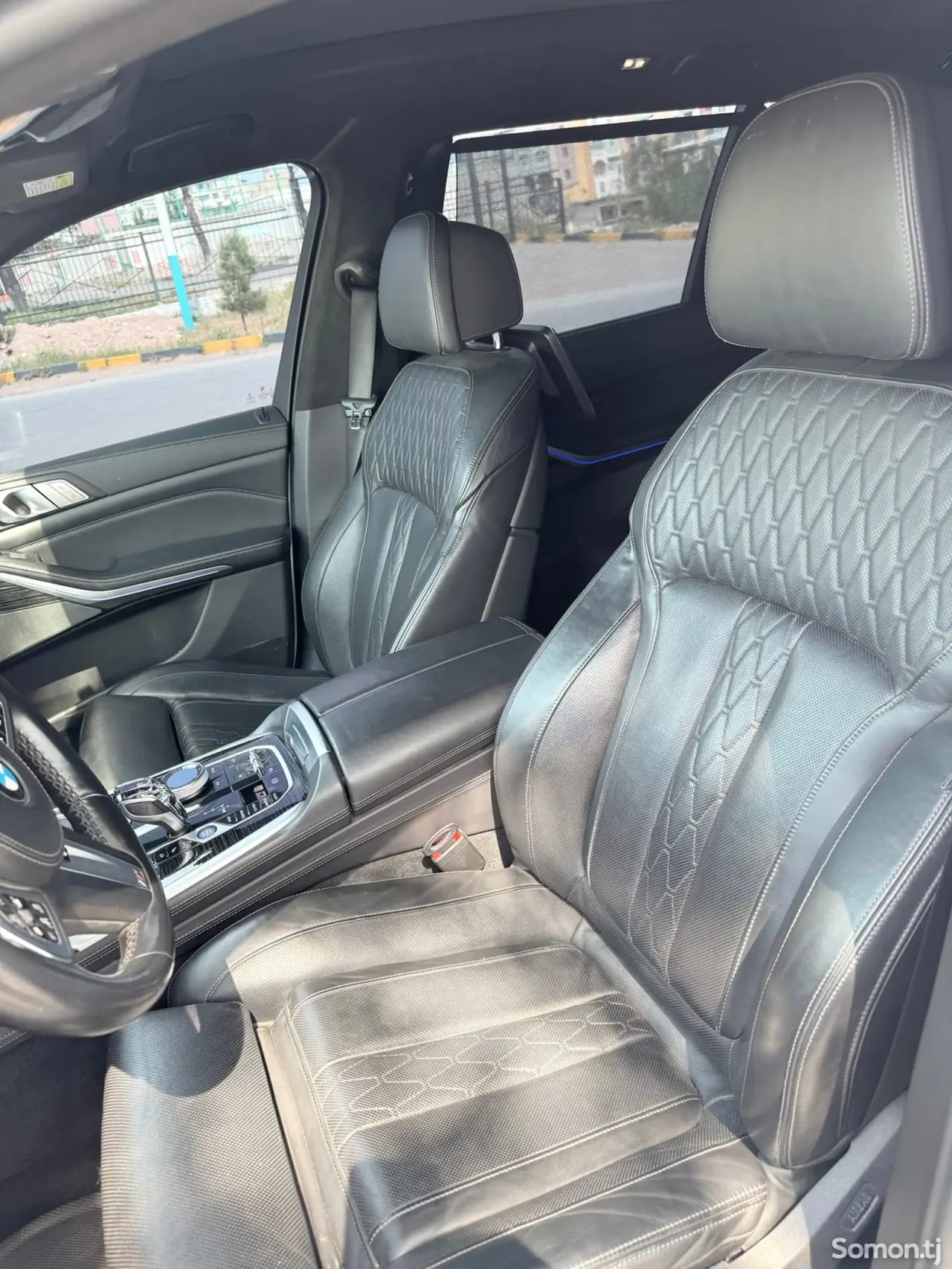 BMW X7 2022 · 3.0 AT