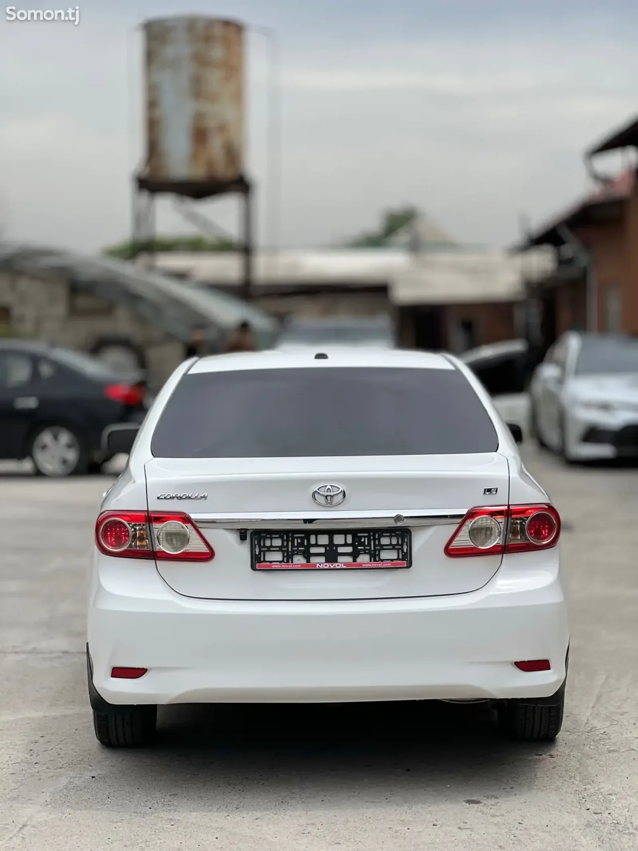 Toyota Corolla 2013 · 1.8 AT