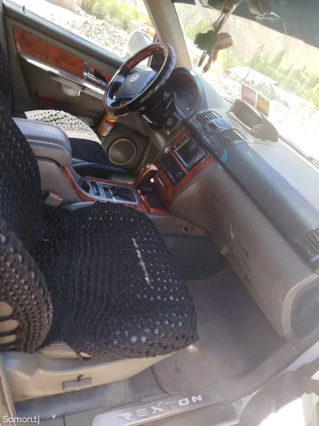 Ssang Yong Rexton 2003 · 2.6 AT