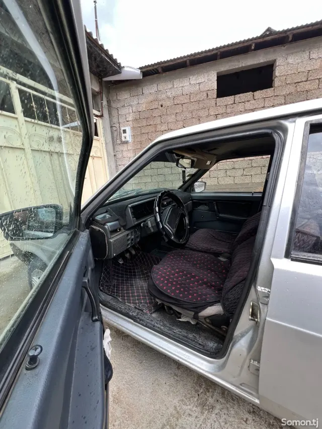 Lada (ВАЗ) 21099 2004 · 1.6 MT