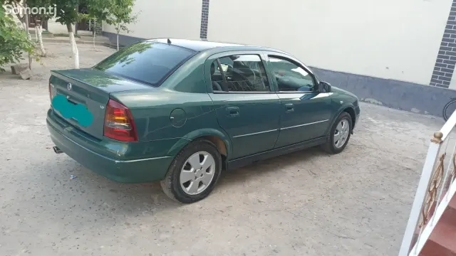 Opel Astra G 2003 · 1.6 MT